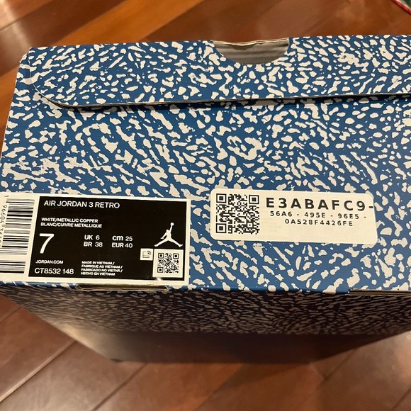 Air Jordan 3 Retro Wizards - Picture 3 of 9